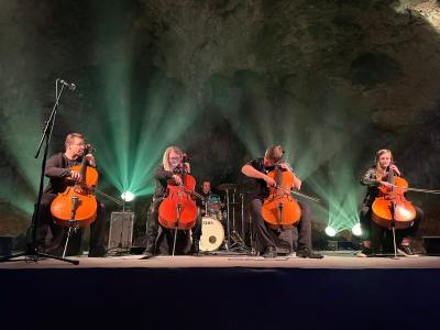 Violoncellisté Arrhythmia ve Výpustku, 10. 6. 2022