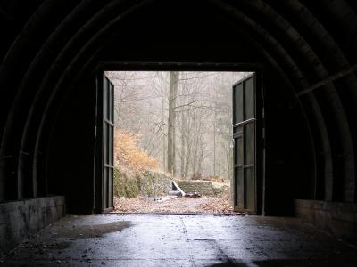 Slavnostní otevření jeskyně Výpustek, březen 2008